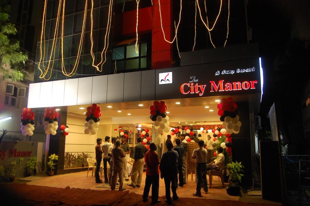 City Manor Hotel Madrás Exterior foto